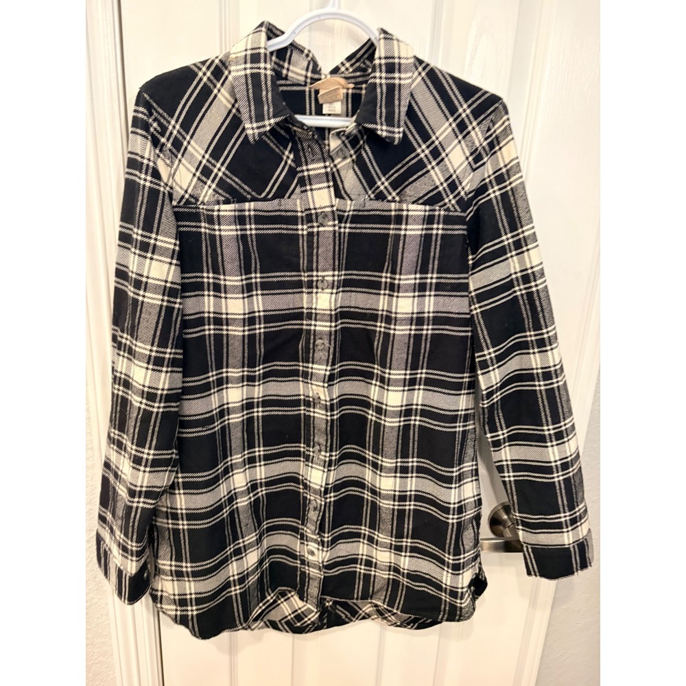 Duluth Trading Co Flannel Shirt Black White Plaid Button Down Long Sleeve Top
